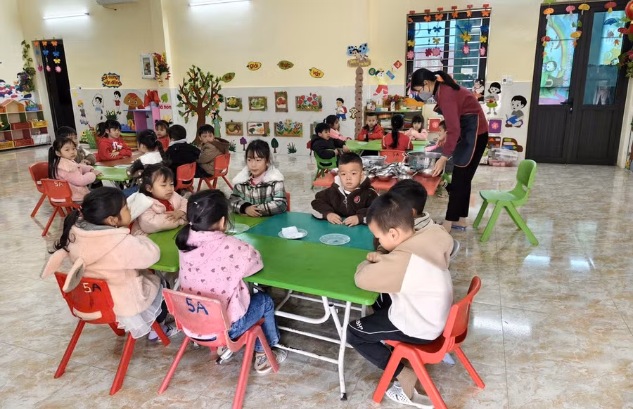bua-an-hoc-duong-khoa-hoc-an-toan-2.jpg