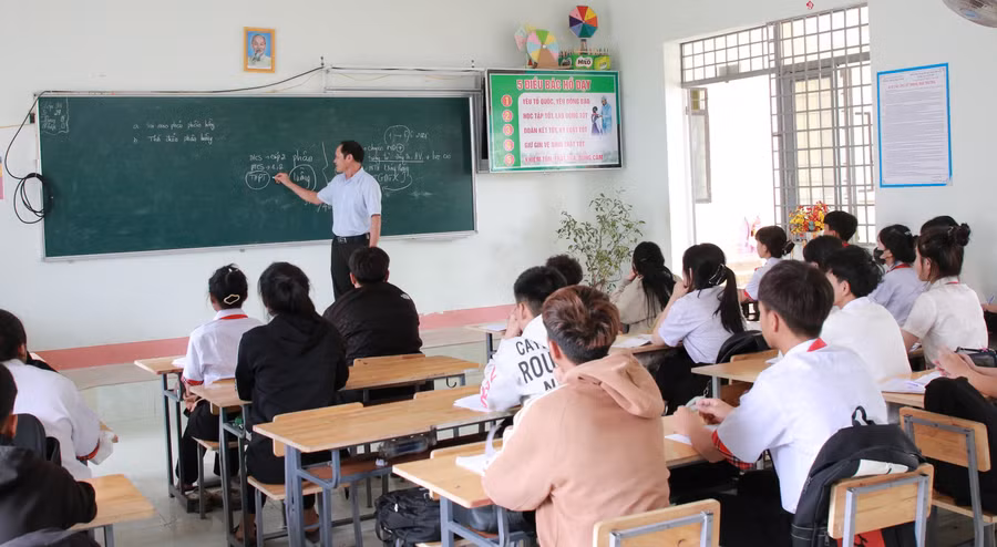 giup-hoc-tro-chon-huong-di-theo-nang-luc-1.jpg