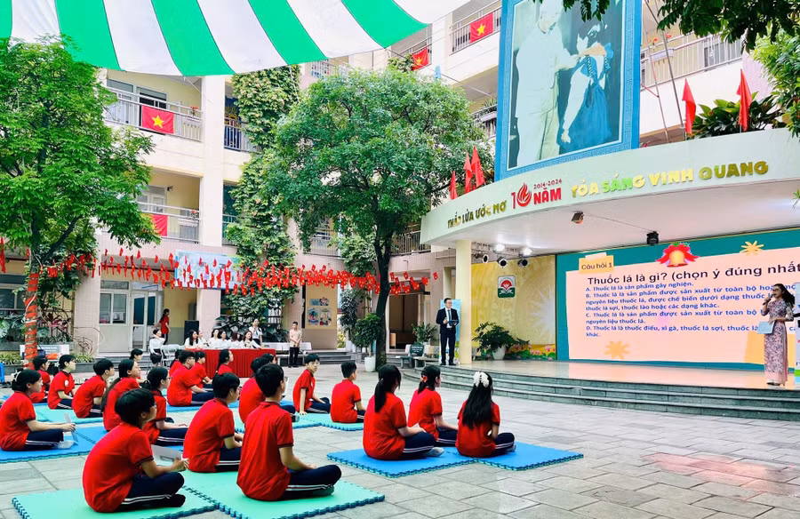 lang-nghe-tieng-noi-hoc-sinh-2.jpg