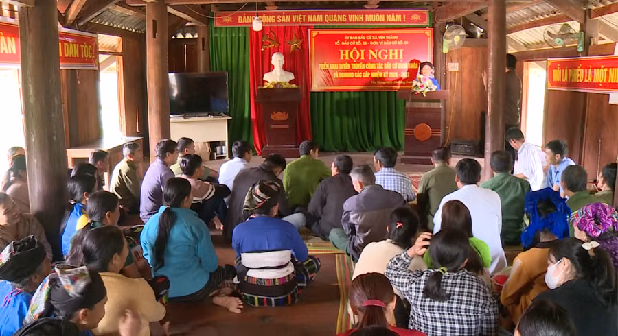 chuyen-phien-dich-la-phieu-giua-dai-ngan-xu-thanh-1.png