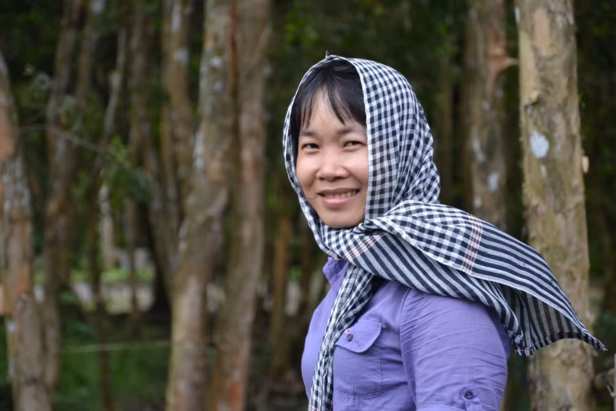 rung-rung-tinh-que-trong-gian-bau-truoc-ngo-2-617.jpg