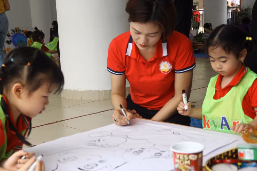 som-dua-luat-nha-giao-vao-thuc-tien-2.jpg