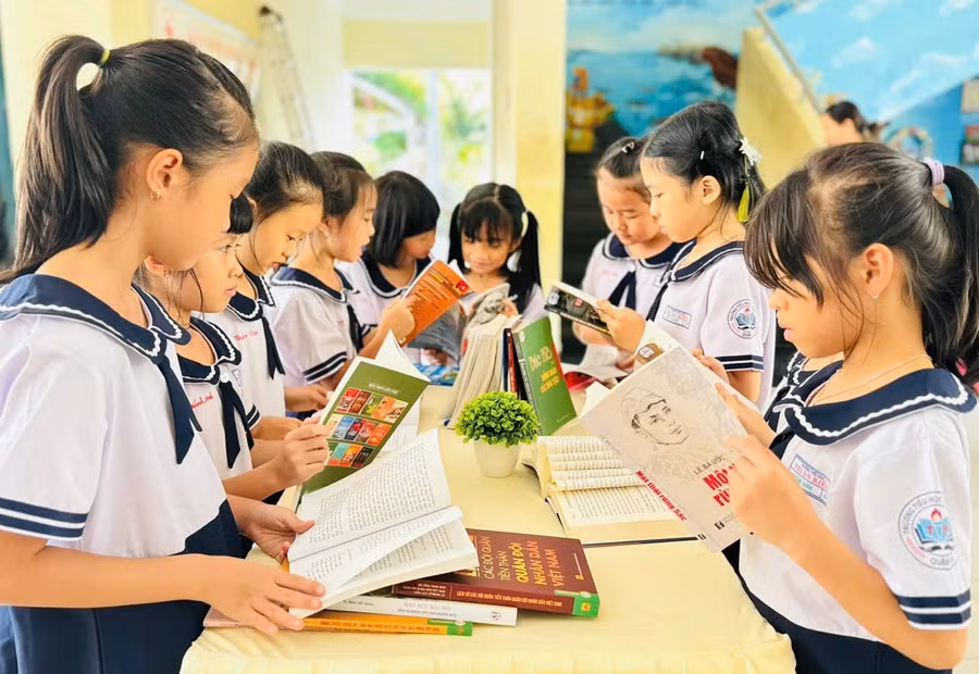 Hoạt động đọc sách của học sinh Trường Tiểu học Thuận Kiều (phường Đông Hưng Thuận, TPHCM).