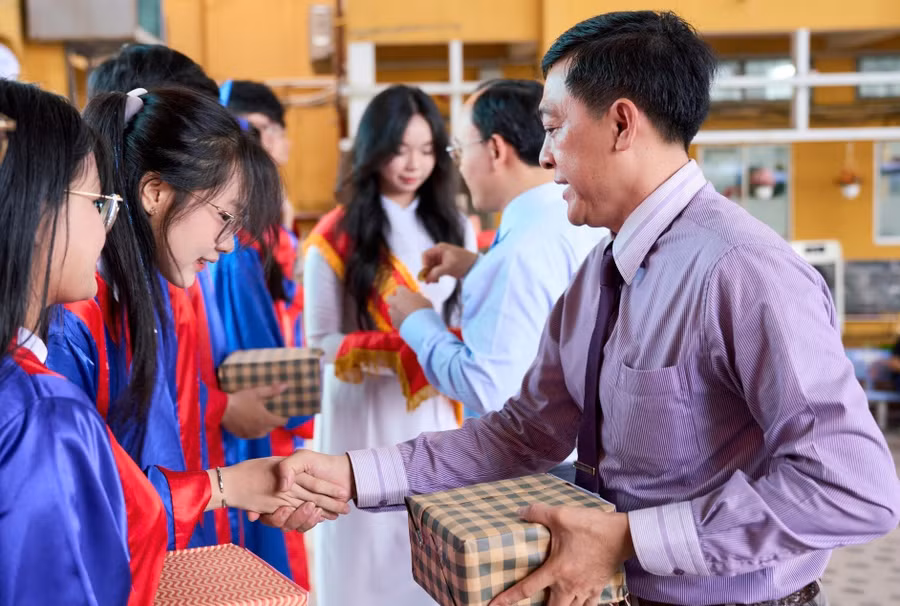 Vị trí hiệu trưởng có vai trò quan trọng trong đổi mới quản trị nhà trường. Ảnh minh họa: INT