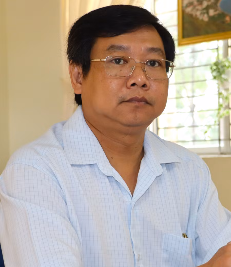 trao-quyen-tuyen-dung-cho-hieu-truong-10.jpg
