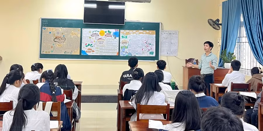 nha-giao-tru-cot-cua-doi-moi-giao-duc-2.jpg