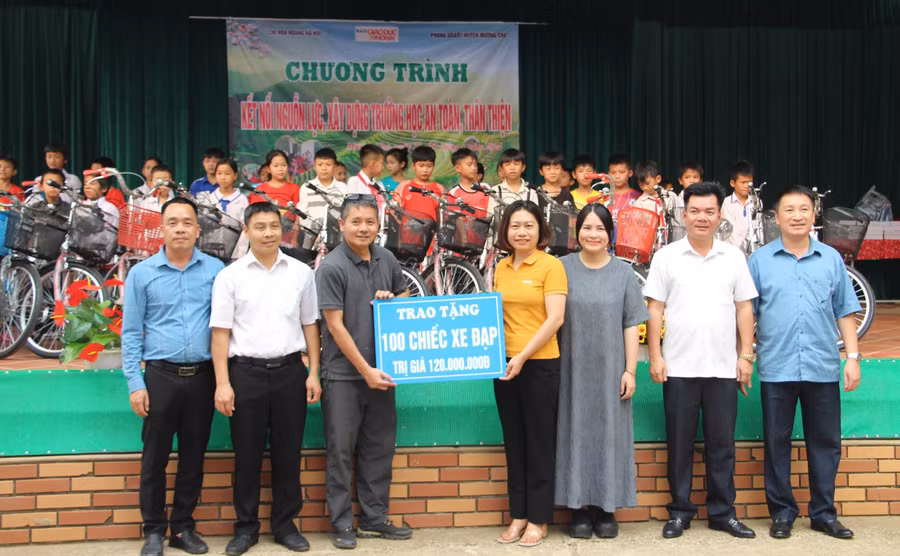 co-hoa-thien-nguyen2.jpg