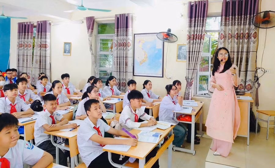 Giờ học tại Trường THCS Hà Lộc (phường Phú Thọ, Phú Thọ). Ảnh: NTCC
