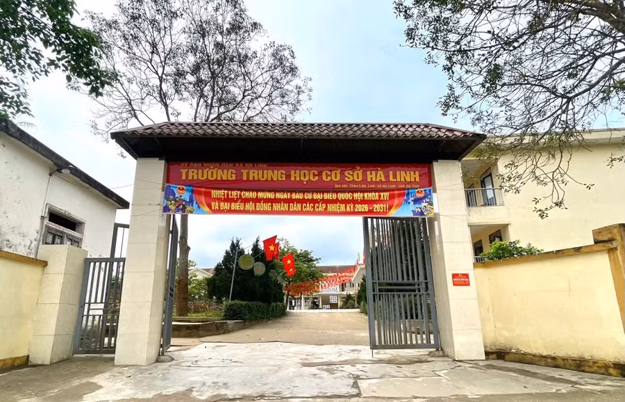 giao-vien-biet-phai-tai-vung-kho-ha-tinh-2.jpg
