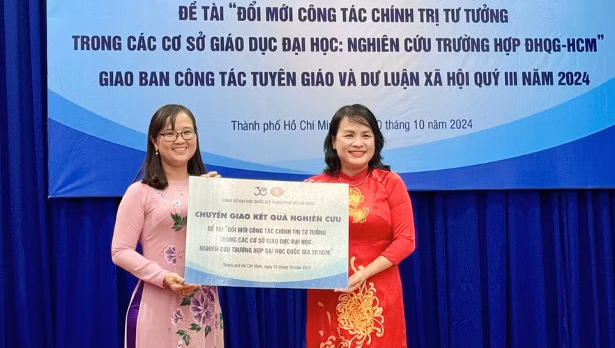 cong-tac-giao-duc-chinh-tri-tu-tuong-2.jpg