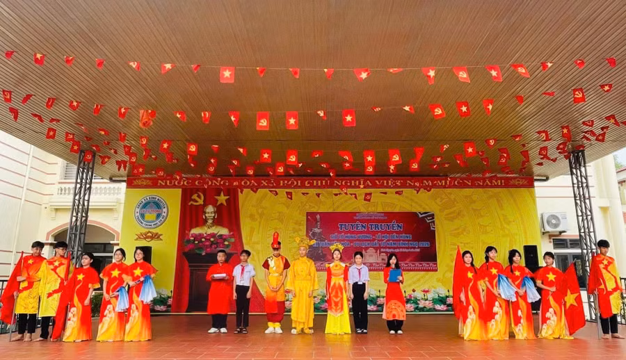 tu-den-hung-den-lop-hoc-3.jpg