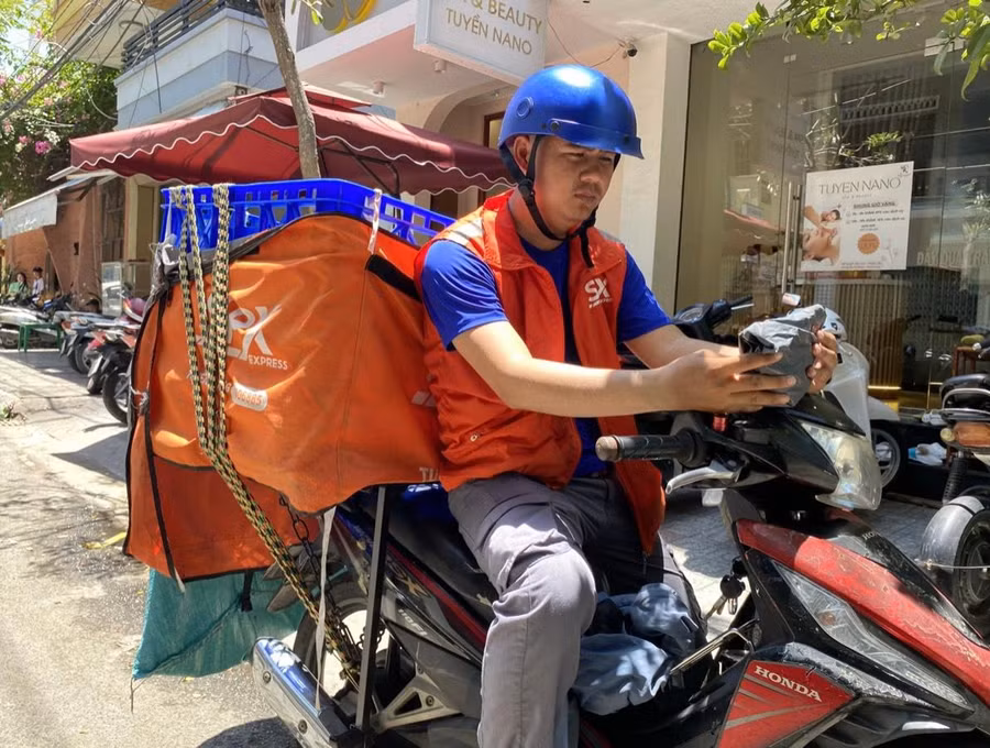 Shipper trở thành cầu nối giữa đơn vị kinh doanh với khách hàng trong thời buổi bùng nổ công nghệ số và thương mại trực tuyến.
