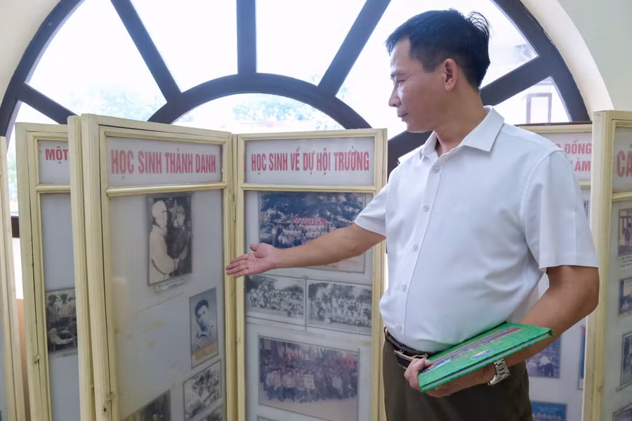 80-nam-thap-sang-tri-thuc-vung-dat-hoc-kinh-bac-3.jpg