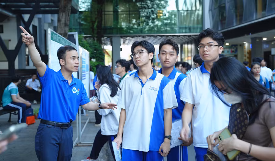 Thí sinh dự thi đánh giá năng lực do Đại học Quốc gia TPHCM tổ chức, tháng 3/2025. Ảnh: V.Vũ