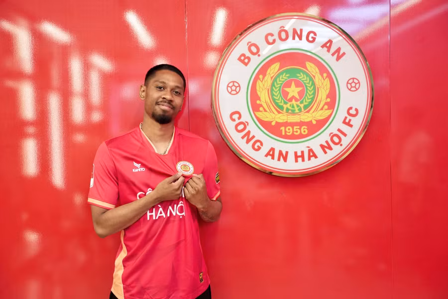 cau thu viet kieu do ve v-league2.jpg