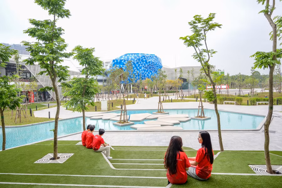 Một góc khuôn viên BUV. Ảnh: NTCC