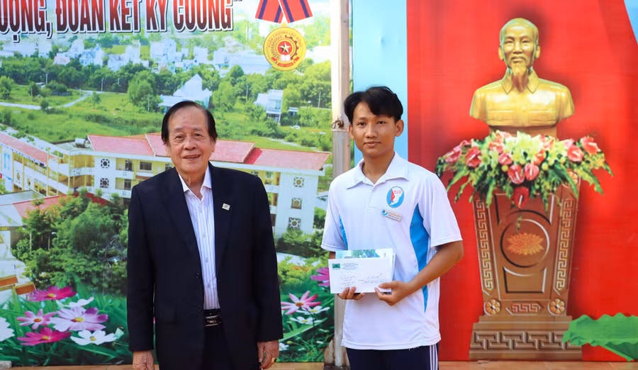 nhung-hoc-tro-khong-chiu-thua-so-phan-2.jpg