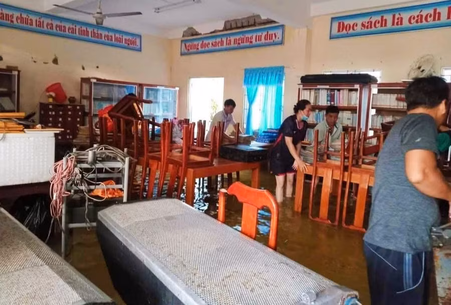 truong-hoc-chat-vat-ung-pho-trieu-cuong-1.jpg