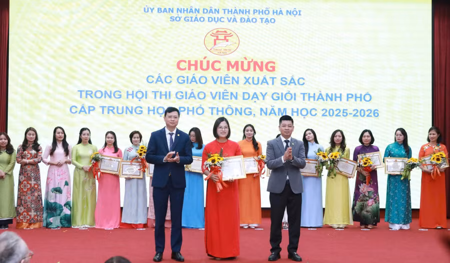 cung-co-nang-cao-nang-luc-doi-ngu-1-9006.jpg