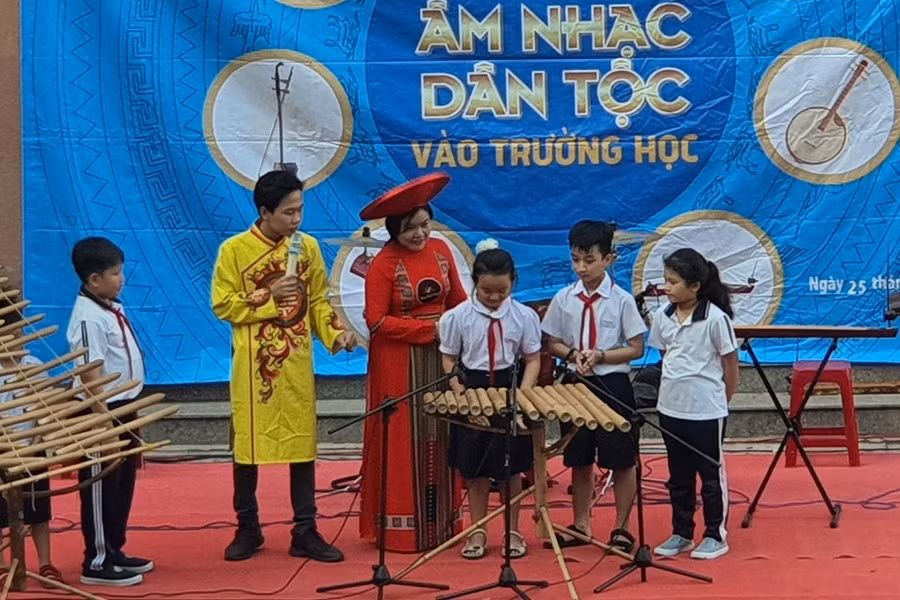 khoi-nguon-cam-hung-nuoi-lon-tai-nang-2.jpg