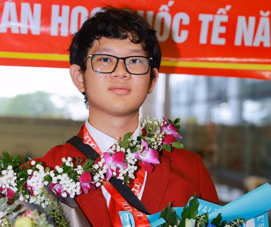 Trần Duy - học sinh giành Huy chương Bạc Olympic Toán quốc tế năm 2024. Ảnh: Vân Anh