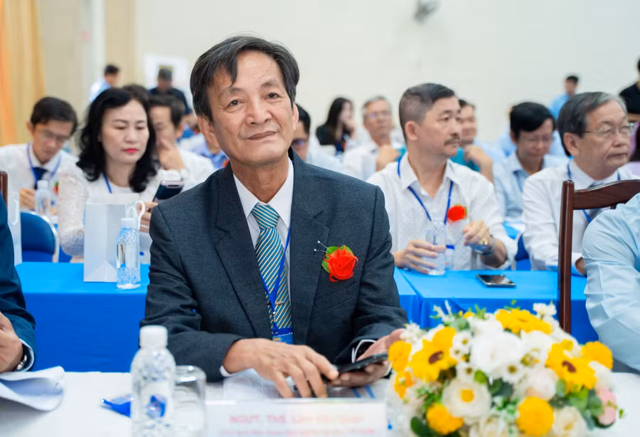 nhan-luc-kep-trong-ky-nguyen-so1.jpg