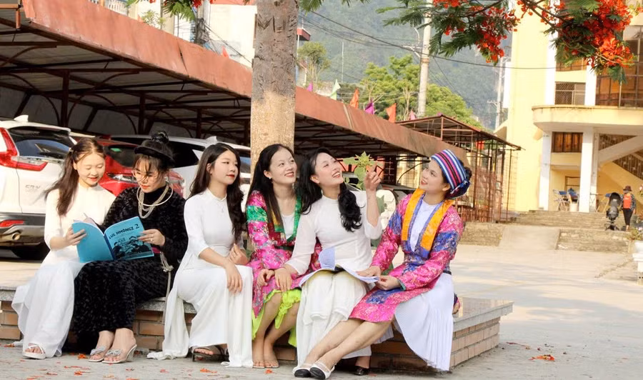 xung-luc-manh-thuc-day-nguon-luc-tai-cho-2.jpg