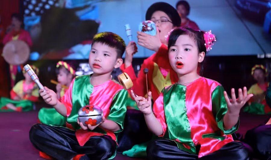  Ảnh minh họa INT.