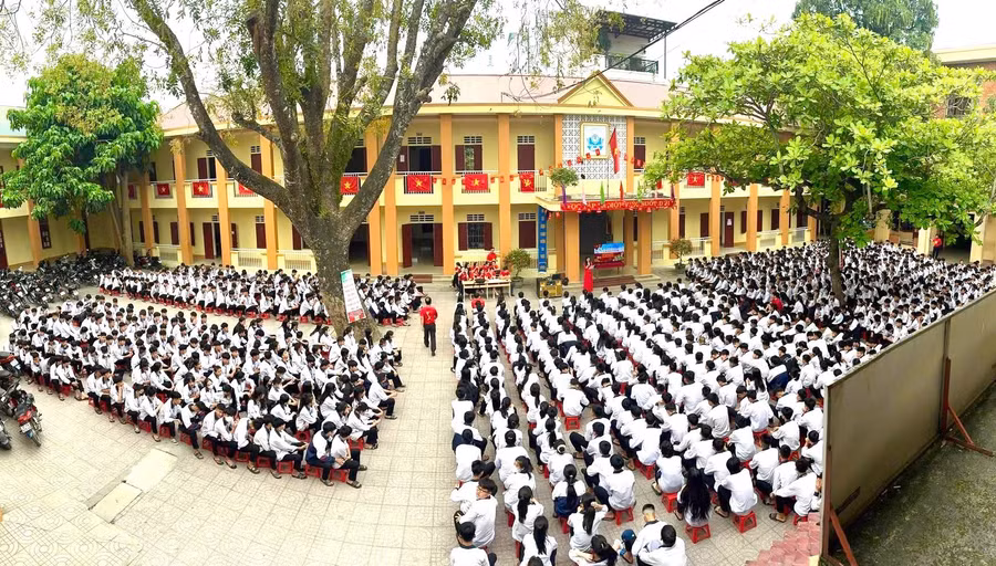 vua-tuyen-vua-cho-hoc-sinh-2.jpg