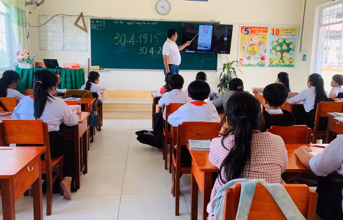 Giờ học tại Trường Tiểu học Tân Kiều 3 (Đốc Binh Kiều, Đồng Tháp).