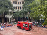 8-6905-8669.jpg
