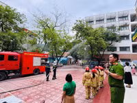 6-9815-5912.jpg