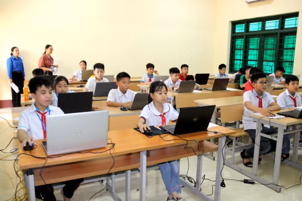 387 thí sinh dự thi theo nội dung và bảng thi đã đăng ký.