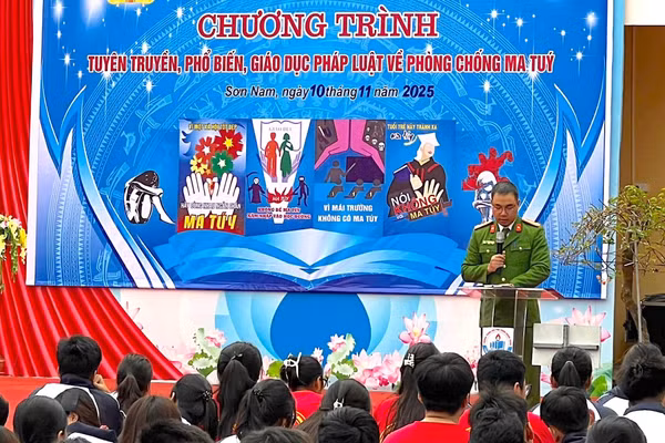 UBND tỉnh Hưng Yên xác định mục tiêu 100% HSSV được tuyên truyền, giáo dục kiến thức, kỹ năng pháp luật về phòng chống ma túy.