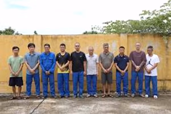 Các đối tượng tại Cơ quan Công an. Ảnh: Công an tỉnh Hưng Yên
