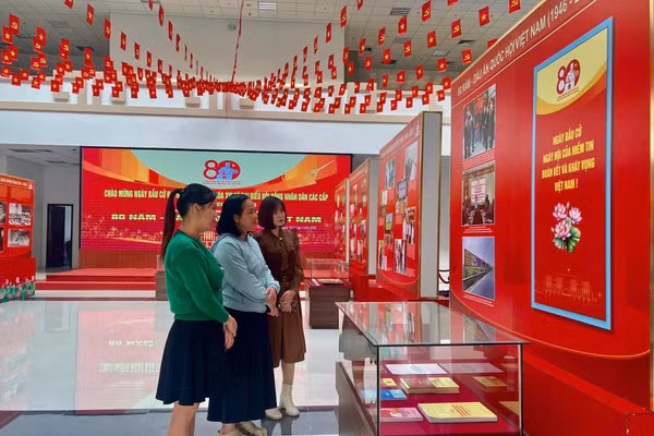 Chuyên đề tái hiện sinh động chặng đường hành trình 80 năm Quốc hội Việt Nam (1946-2026).