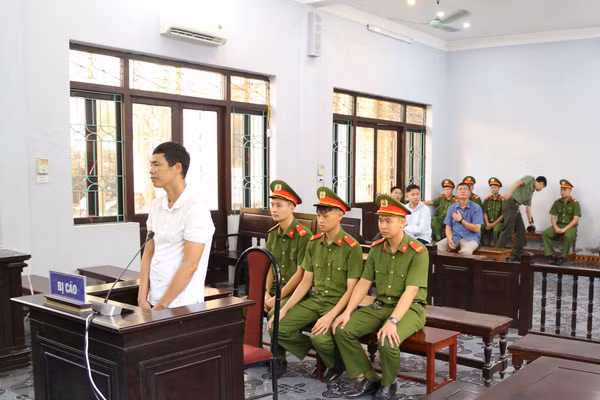 Bị cáo Thái Khắc Thành tại phiên toà phúc thẩm. Ảnh: H.N