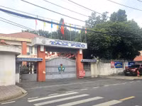Trường THPT Tam Phú (phường Tam Bình, TPHCM).