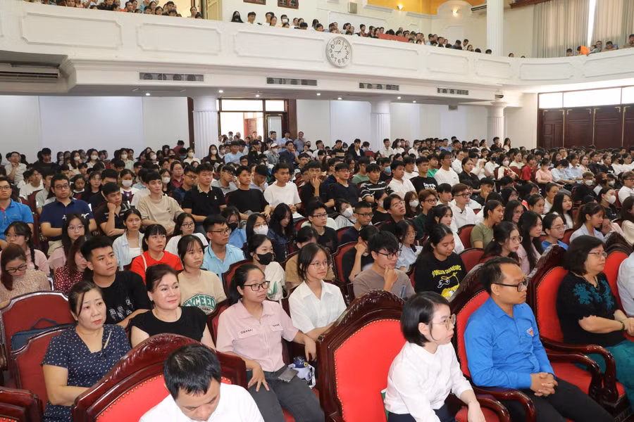 Y Dược 2.jpg