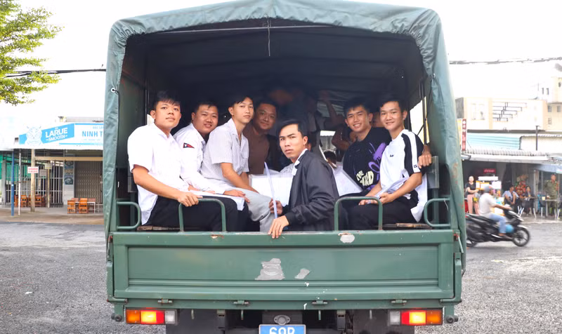 hinh-anh-dep-mua-thi-11.jpg