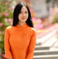 hot-girl-que-linh-5-1726418782778569483214.jpg
