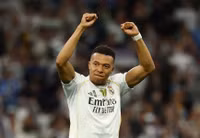 mbappe-la-con-ac-mong-am-anh-voi-barca.jpg