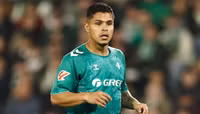 tieu-su-cau-thu-cucho-hernandez-1203133254.jpg