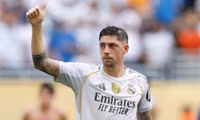 federico-valverde-gia-tri-cua-chim-ung.jpg
