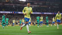 brazil-di-tim-doi-hinh-chinh-phuc-world-cup-cunha-casemiro-ghi-diem-14-1763301836-164-width740height416.jpg