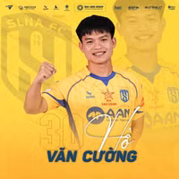 ho-van-cuong-01-0834.jpg