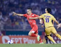 tien-linh-clb-slna4-17919000561971726107045.jpg