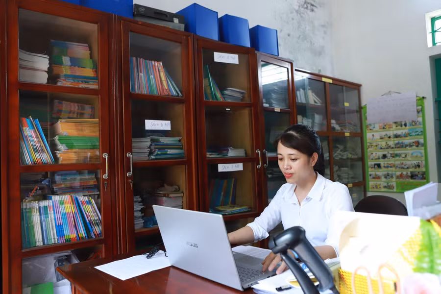 Đối tượng áp dụng tại Thông tư 05/2024 của Bộ Nội vụ gồm viên chức hành chính, văn thư, lưu trữ. (Ảnh minh họa: Đình Tuệ)