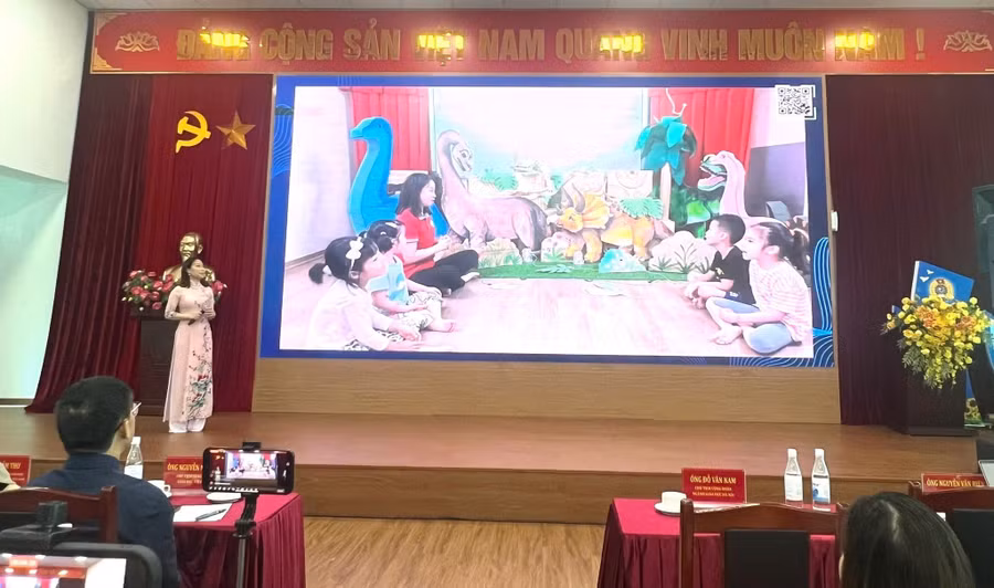 khung-long.jpg