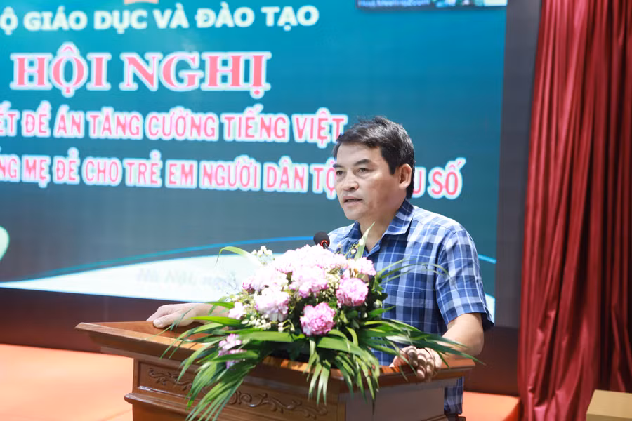 7-6529-6745.jpg